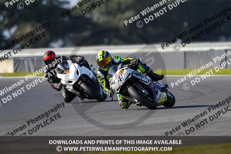 enduro digital images;event digital images;eventdigitalimages;no limits trackdays;peter wileman photography;racing digital images;snetterton;snetterton no limits trackday;snetterton photographs;snetterton trackday photographs;trackday digital images;trackday photos